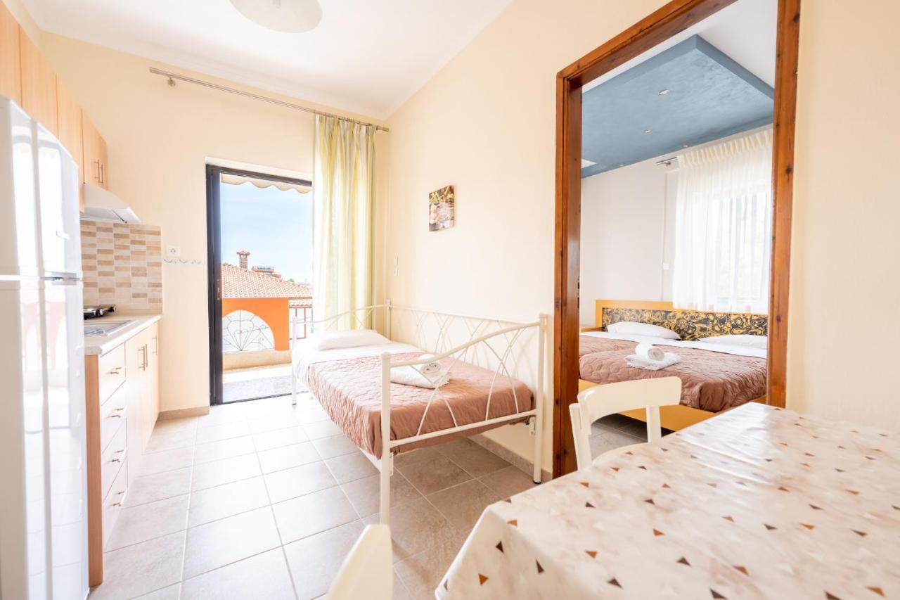 Milonas House Apartments Paralia Dionysiou Dış mekan fotoğraf